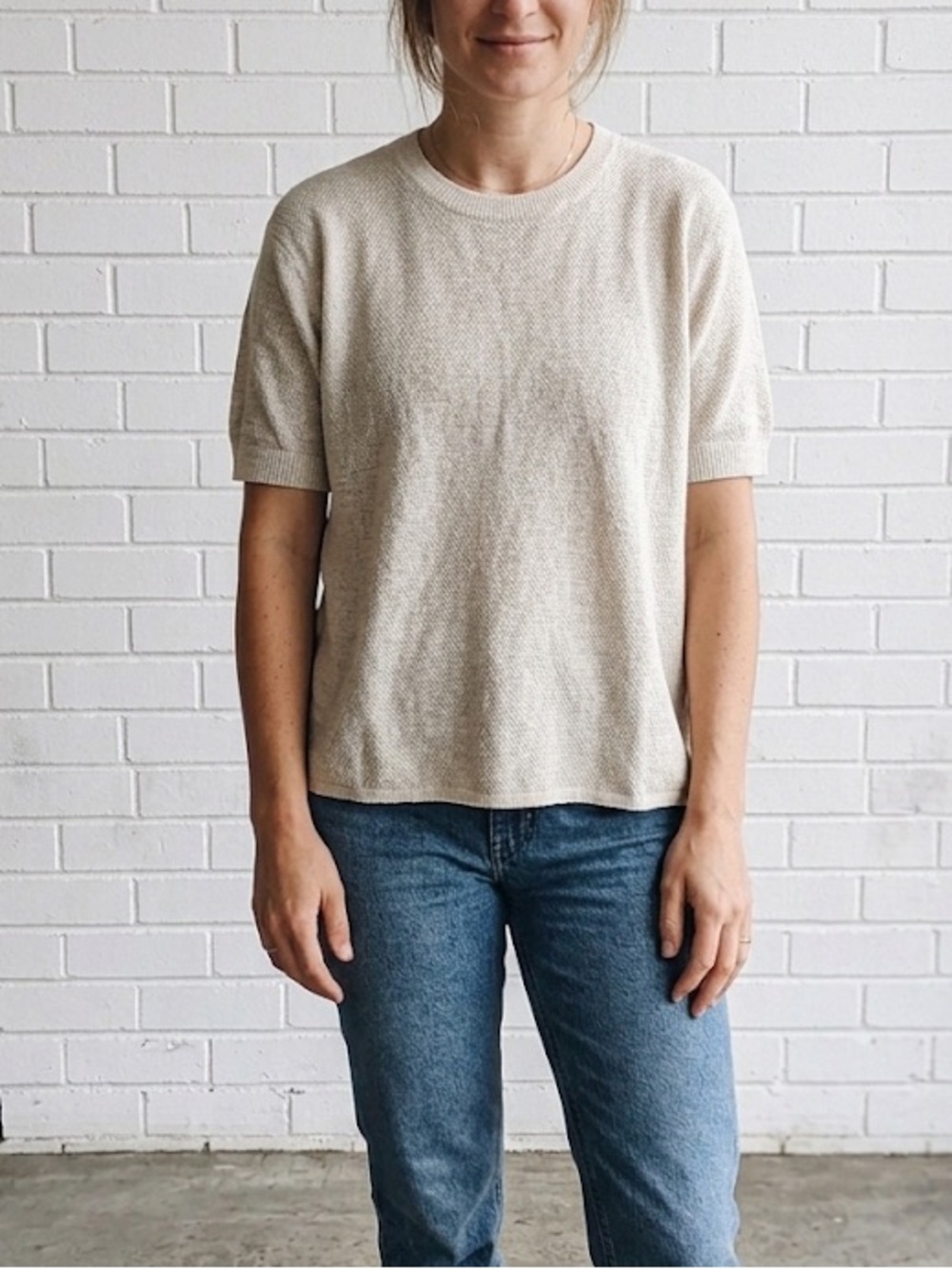 KOTN Lightweight Knit Shortsleeve Sweater Size Medium Womens Oatmeal